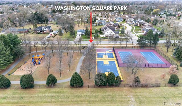 Builiding view fifty nine for 40312 Sugar Spring D, Sterling Heights, MI. 48313