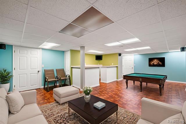 Builiding view thirty seven for 40312 Sugar Spring D, Sterling Heights, MI. 48313