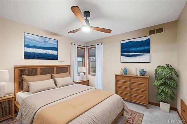 Builiding view twenty nine for 40312 Sugar Spring D, Sterling Heights, MI. 48313