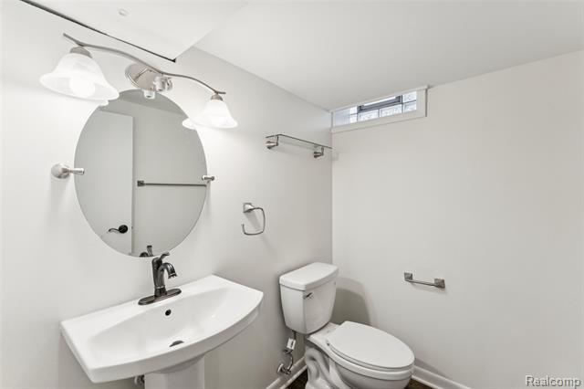 Builiding view twenty six for 39735 Bonnie, Clinton Township, MI. 48038