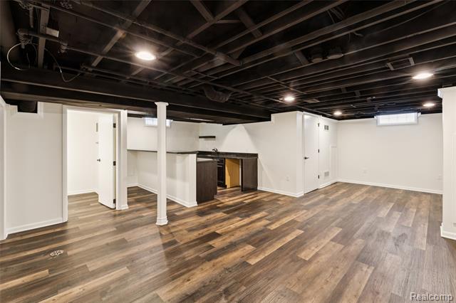 Builiding view twenty three for 39735 Bonnie, Clinton Township, MI. 48038