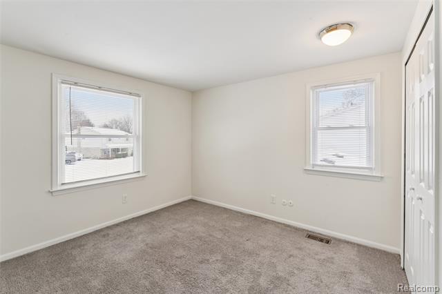 Builiding view twenty for 39735 Bonnie, Clinton Township, MI. 48038