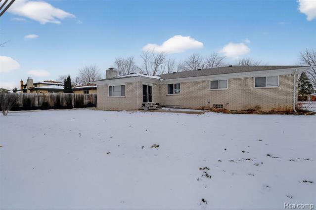 Builiding view nine for 16224 Terra Bella, Clinton Township, MI. 48038