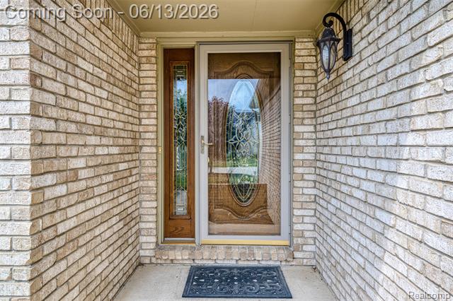 Builiding view eight for 3259 Kirkton, Sterling Heights, MI. 48310