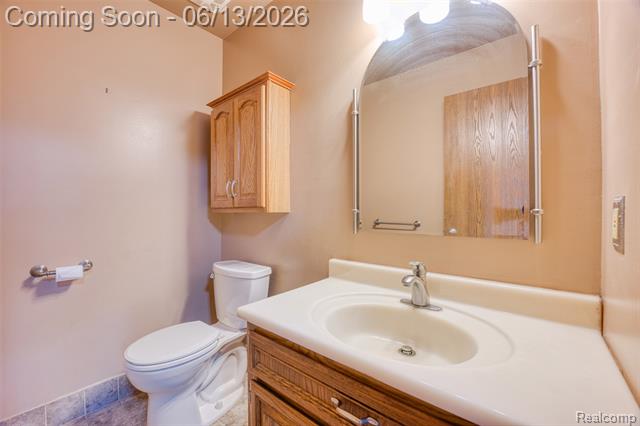 Builiding view nineteen for 3259 Kirkton, Sterling Heights, MI. 48310