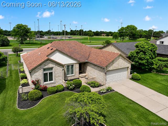 Builiding view thirty four for 3259 Kirkton, Sterling Heights, MI. 48310