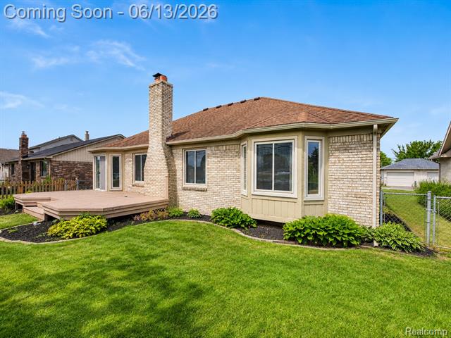 Builiding view thirty two for 3259 Kirkton, Sterling Heights, MI. 48310