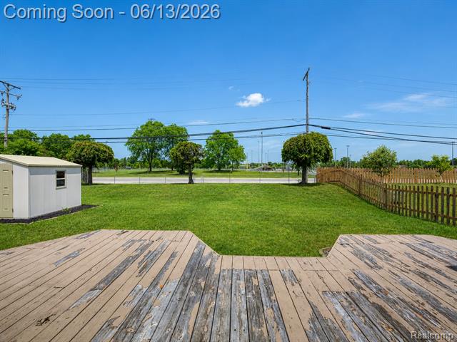 Builiding view thirty for 3259 Kirkton, Sterling Heights, MI. 48310