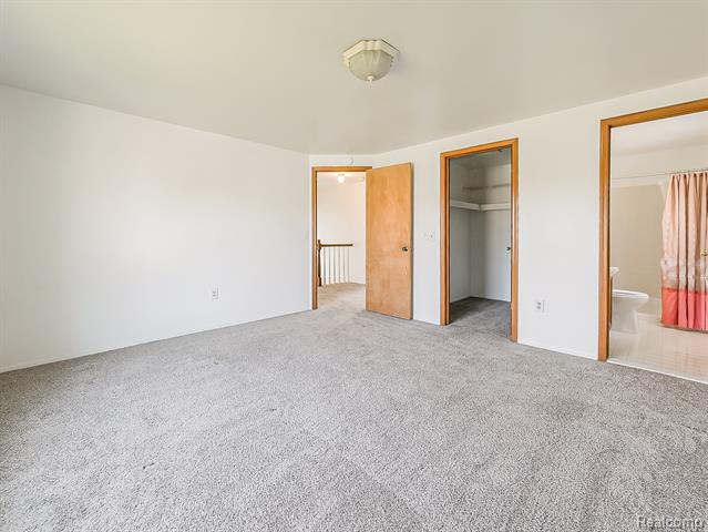 Builiding view sixteen for 3550 Kirkton, Sterling Heights, MI. 48310