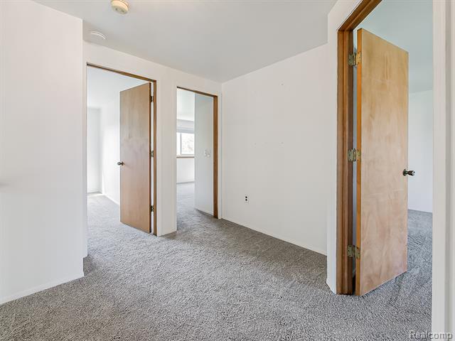 Builiding view thirteen for 3550 Kirkton, Sterling Heights, MI. 48310