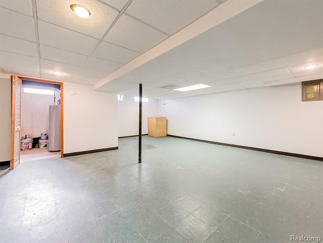 Builiding view thirty five for 3550 Kirkton, Sterling Heights, MI. 48310