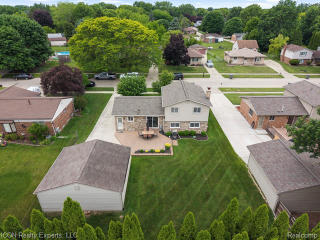 Builiding view sixty four for 39738 Day, Clinton Township, MI. 48038