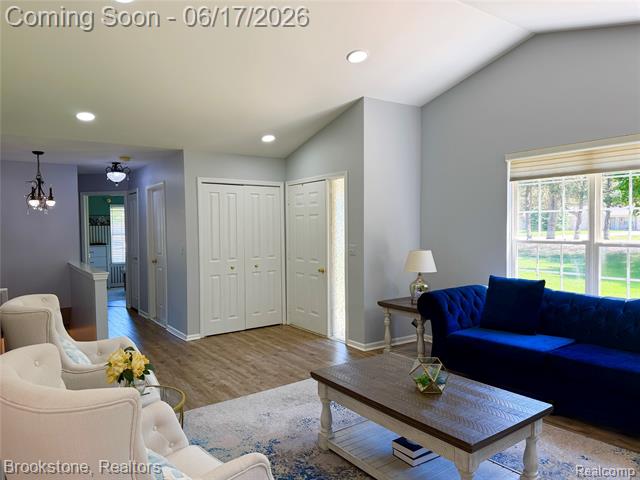 Builiding view six for 41021 Glenleven, Clinton Township, MI. 48038