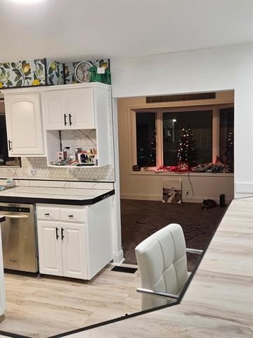 Builiding view four for 41357 Estate, Sterling Heights, MI. 48313