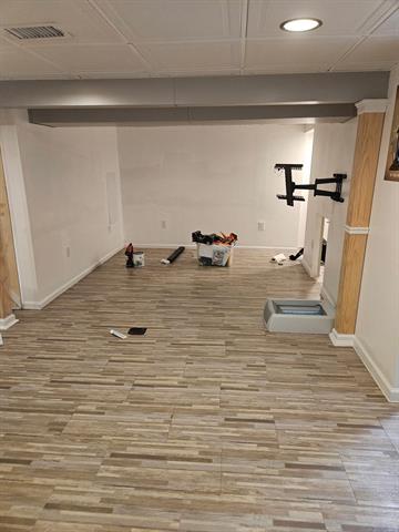 Builiding view seventeen for 41357 Estate, Sterling Heights, MI. 48313