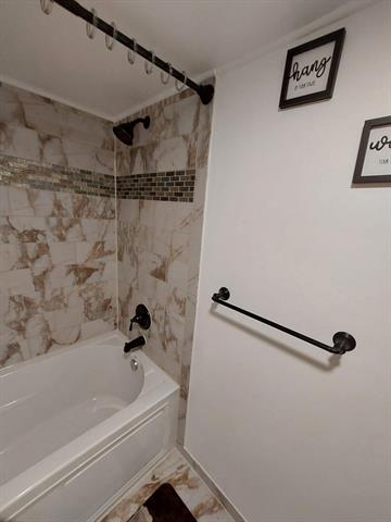 Builiding view ten for 41357 Estate, Sterling Heights, MI. 48313