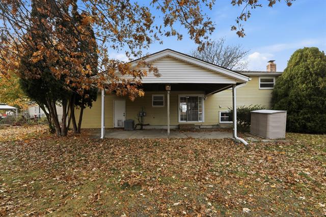 Builiding view four for 16296 Picton, Clinton Township, MI. 48038