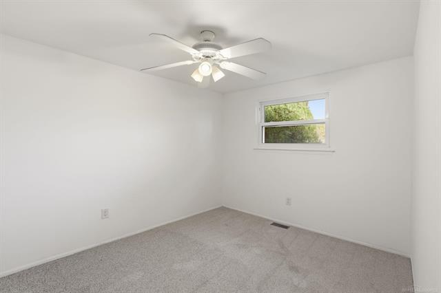 Builiding view nineteen for 16296 Picton, Clinton Township, MI. 48038