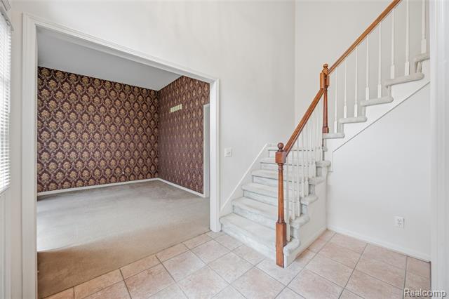 Builiding view four for 42453 Willsharon, Sterling Heights, MI. 48314