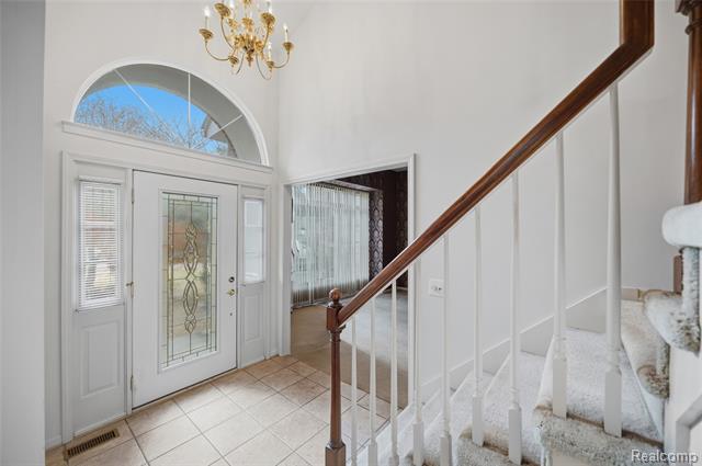 Builiding view six for 42453 Willsharon, Sterling Heights, MI. 48314