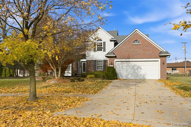 Builiding view three for 42453 Willsharon, Sterling Heights, MI. 48314