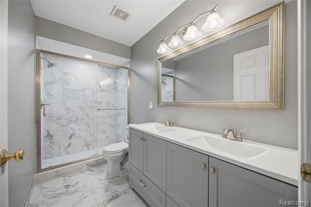 Builiding view twenty four for 42453 Willsharon, Sterling Heights, MI. 48314