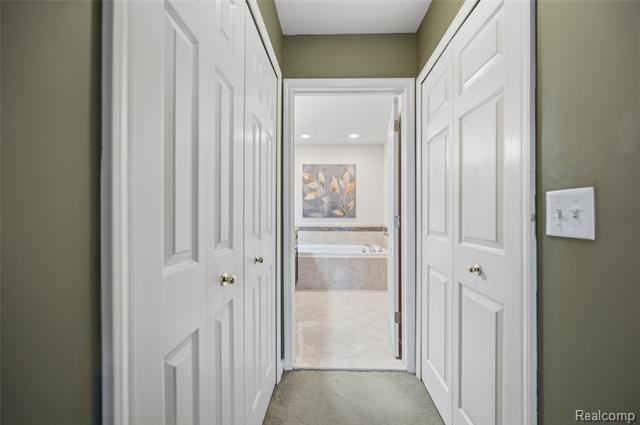 Builiding view twenty for 42453 Willsharon, Sterling Heights, MI. 48314