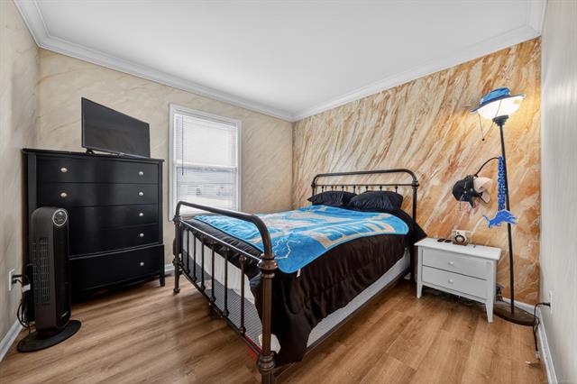 Builiding view fifteen for 41933 King Edward, Clinton Township, MI. 48038