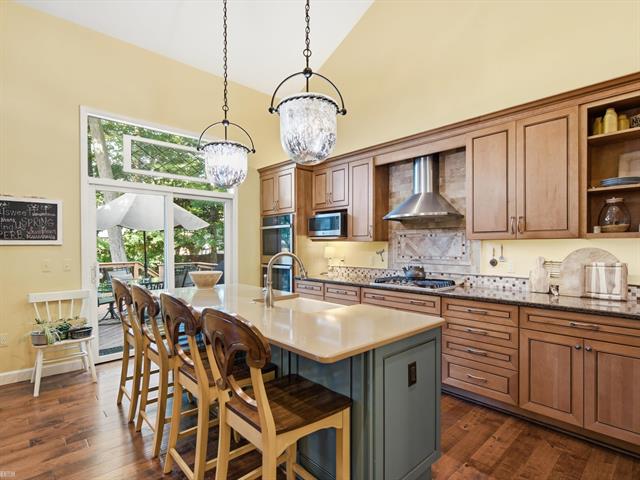 Builiding view eight for 18036 Lauren N, Clinton Township, MI. 48038