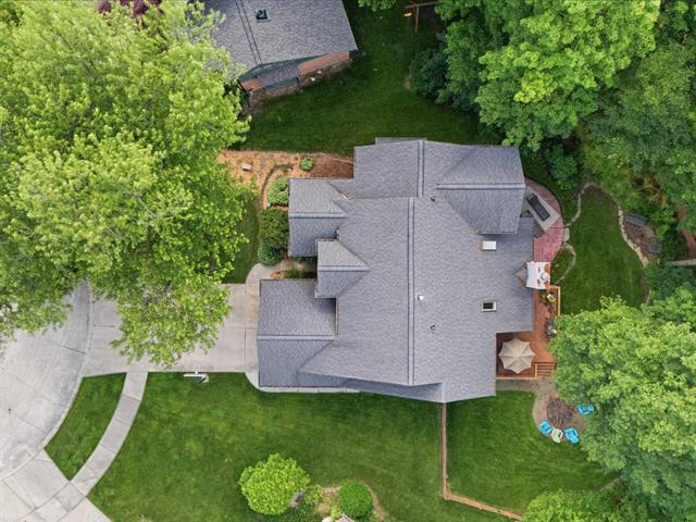 Builiding view forty six for 18036 Lauren N, Clinton Township, MI. 48038