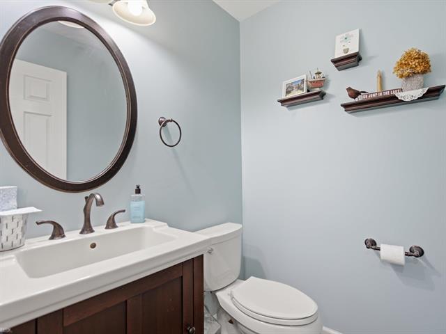 Builiding view fourteen for 18036 Lauren N, Clinton Township, MI. 48038