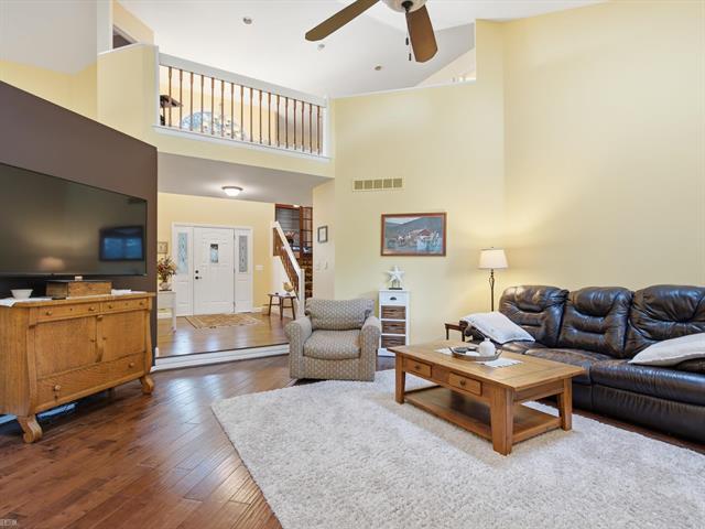Builiding view six for 18036 Lauren N, Clinton Township, MI. 48038