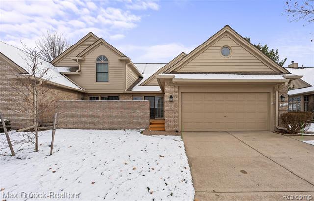 Builiding view one for 42738 Matthew, Sterling Heights, MI. 48313