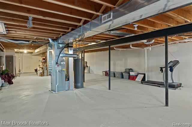 Builiding view twenty eight for 42738 Matthew, Sterling Heights, MI. 48313