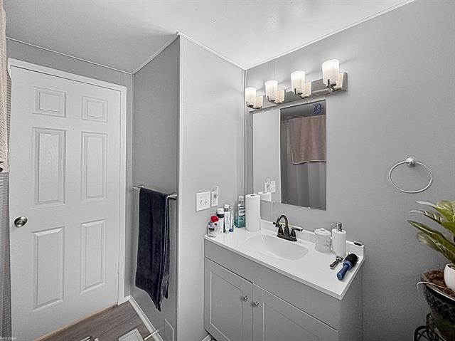 Builiding view twelve for 43060 Frontenac, Sterling Heights, MI. 48314
