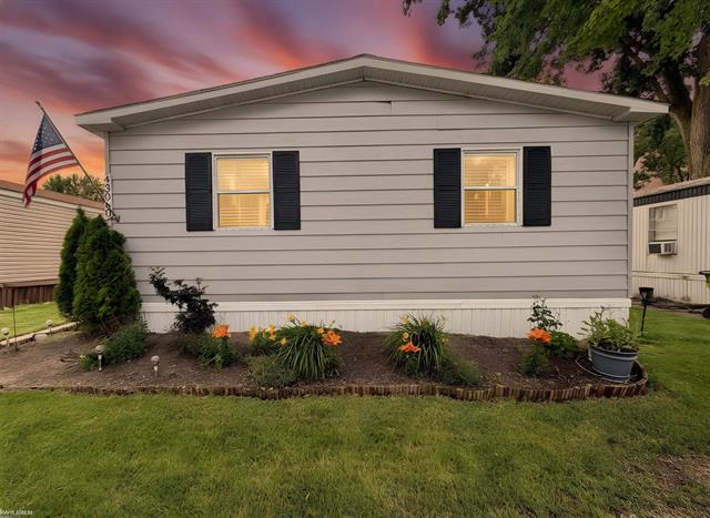 front view for 43060 Frontenac Ave, Sterling Heights, Mi. 48314