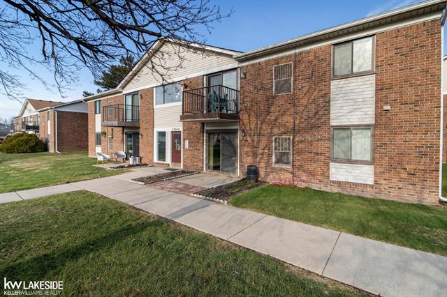Builiding view one for 43244 Mound, Sterling Heights, MI. 48314