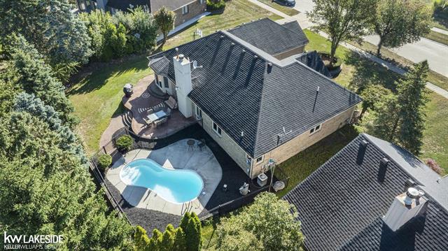 Builiding view thirty for 2679 Larch, Sterling Heights, MI. 48314