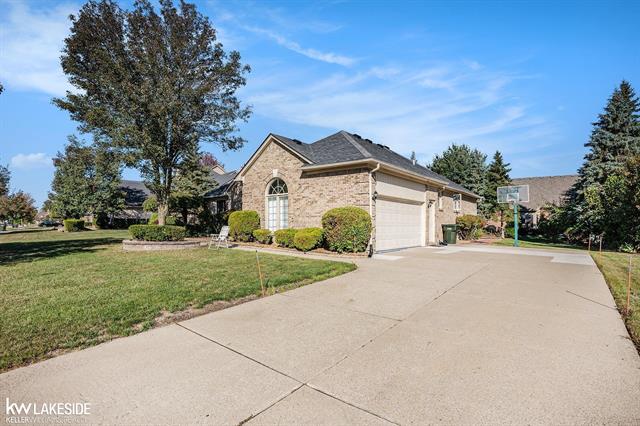 Builiding view three for 2679 Larch, Sterling Heights, MI. 48314
