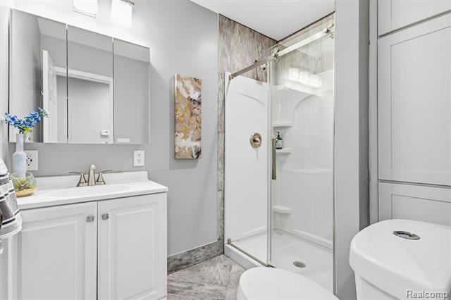 Builiding view thirteen for 8065 Ogden, Sterling Heights, MI. 48314