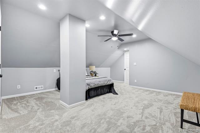 Builiding view twenty one for 8065 Ogden, Sterling Heights, MI. 48314