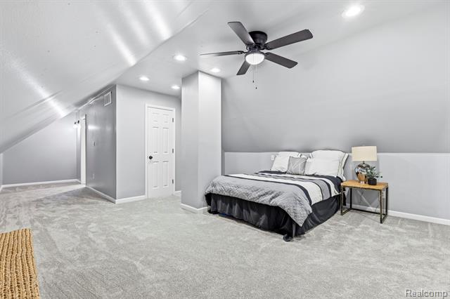 Builiding view twenty two for 8065 Ogden, Sterling Heights, MI. 48314