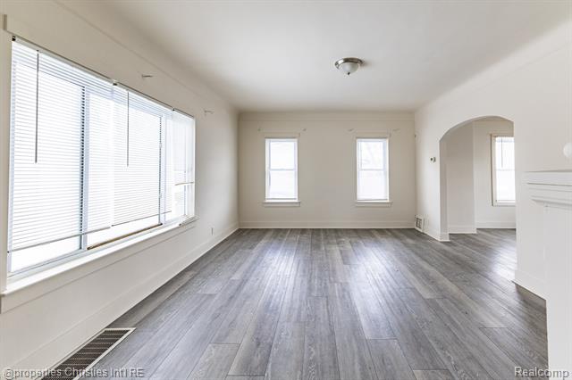 Builiding view eight for 8056 Dawn, Sterling Heights, MI. 48314