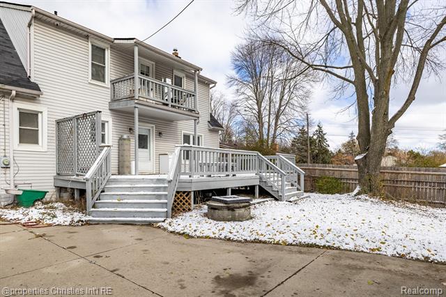 Builiding view forty one for 8056 Dawn, Sterling Heights, MI. 48314