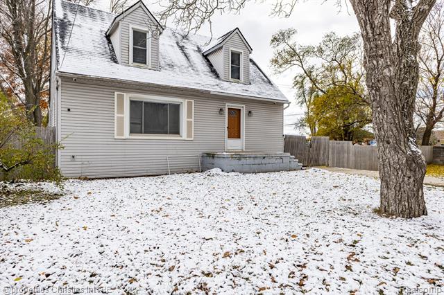 Builiding view three for 8056 Dawn, Sterling Heights, MI. 48314