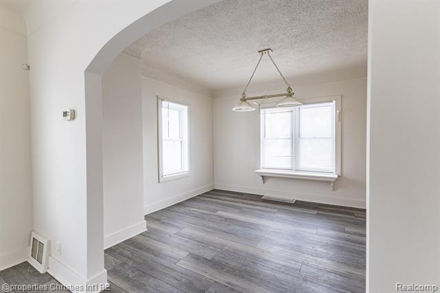 Builiding view twelve for 8056 Dawn, Sterling Heights, MI. 48314