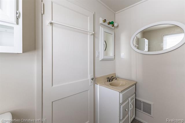 Builiding view twenty three for 8056 Dawn, Sterling Heights, MI. 48314