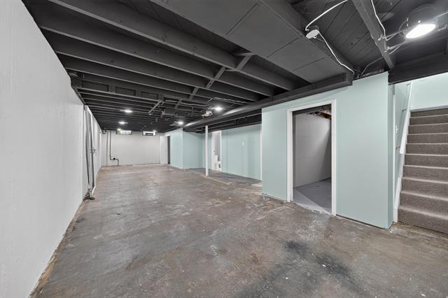 Builiding view twenty four for 43924 Donley, Sterling Heights, MI. 48314