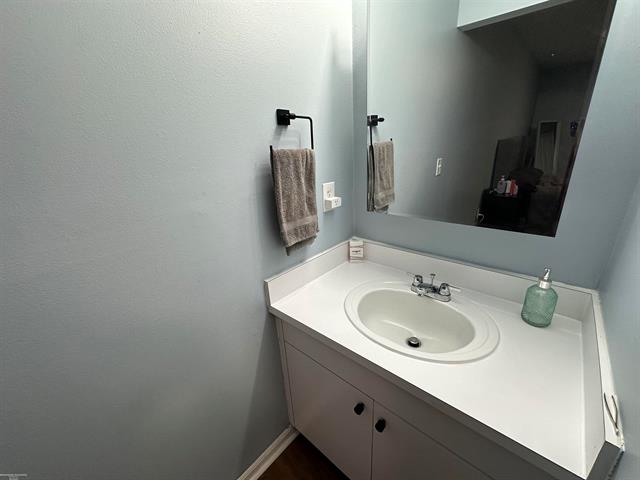 Builiding view sixteen for 42649 Jeanette, Clinton Township, MI. 48038