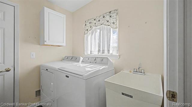 Builiding view thirty for 5711 Ortman, Sterling Heights, MI. 48314